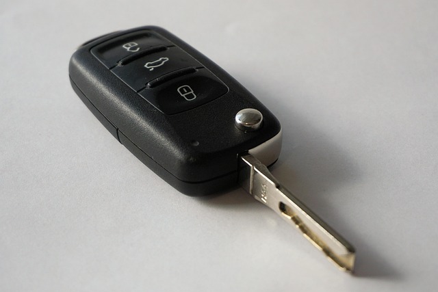 autosleutel bijmaken in Montfort